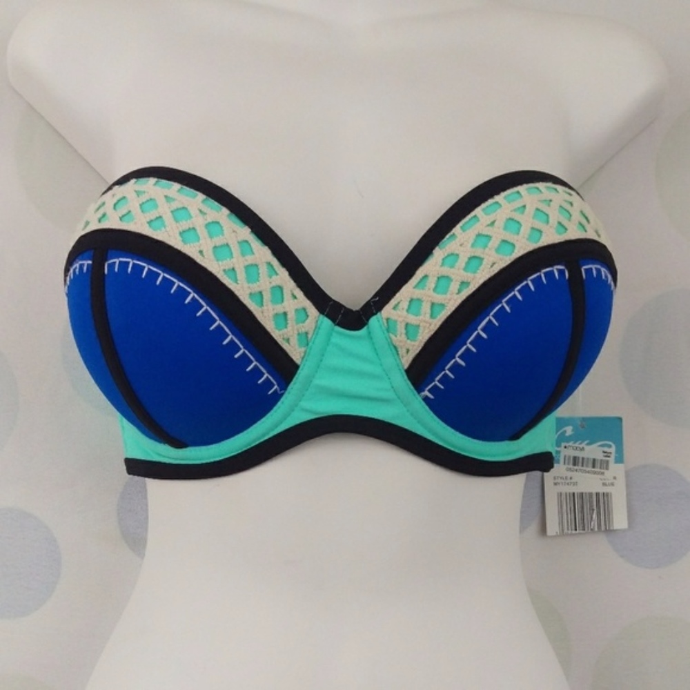 California Waves Crochet Trim Two Piece Bikini Set - Picture 4 of 6
